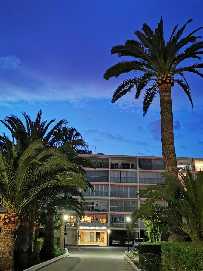 Happy Beachfront Apartment Альтеа Экстерьер фото