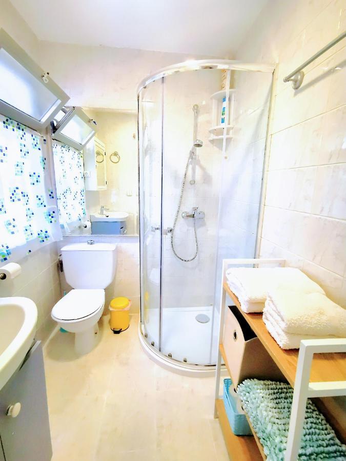 Happy Beachfront Apartment Альтеа Экстерьер фото