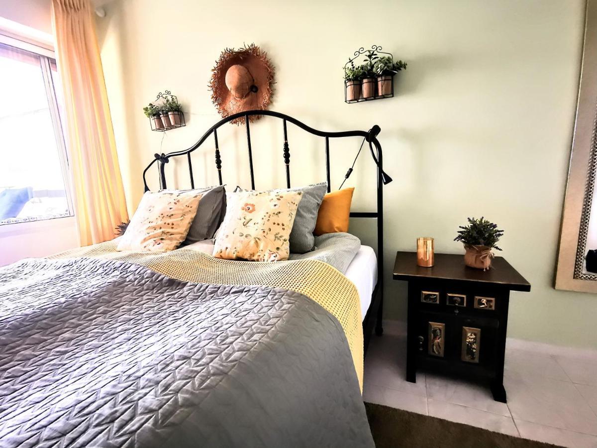 Happy Beachfront Apartment Альтеа Экстерьер фото